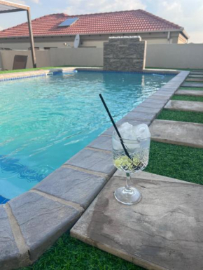 Pool side paradise